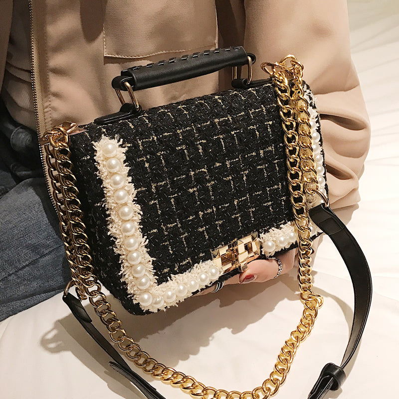 Classic Elegant Woolen Pearl Chain Handbag Black
