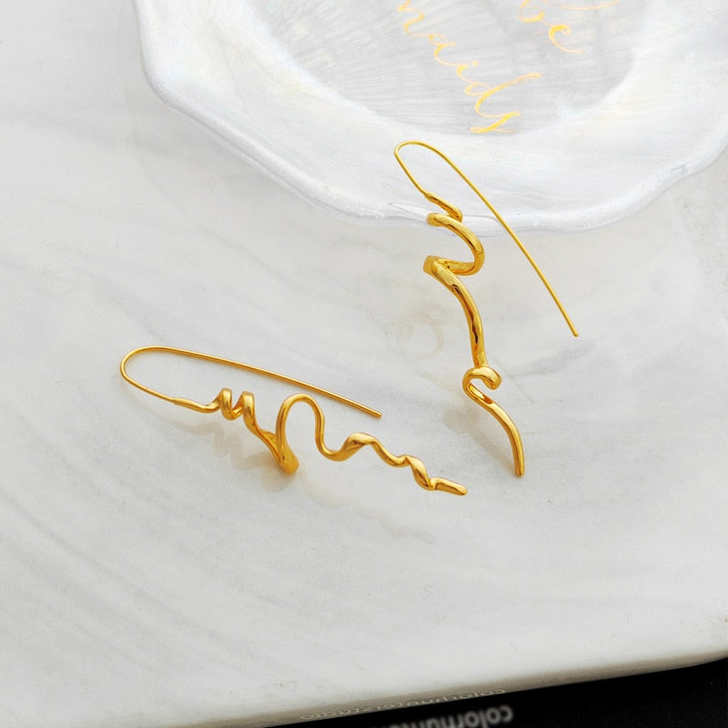 Stylish Abstract Irregular Design Earrings - accessorous