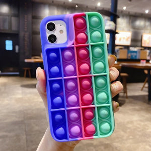 Pop-it iPhone case - accessorous